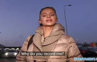 XXX زن بالغ در جوراب مقاطع سيكس جامدة ساق بلند رابطه جنسی دهانی با دختر کوچک دارد