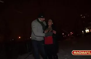 XXX انگشتان بلوند فيلم سكس اجنبي جامد قدیمی