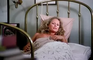 XXX زبان سكس جامد عربي مادری برای صبحانه یک خروس بزرگ درست کرد