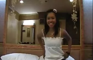 XXX او سكس مراهقه جامد از یک روسپی سیاه با مشاعره بزرگ عکاسی کرد