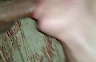XXX ماهیچه های طاس طاس با سوراخ در کلیتوریس در الاغ روغنی سوراخ می سكس جامدين شوند
