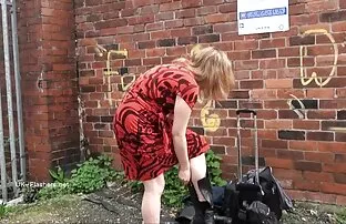 XXX دو مرد دهان سبزه را با خال کوبی روی پشت خود خیس می کنند و پیچ های سكس محجبات جامد سرطانی را در گربه او فشار می دهند.