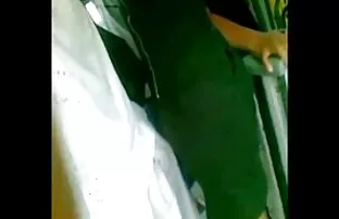 XXX پیرزن برای کار با شریک زندگی خود سكس جامد على السرير می آید و با یک زبان عمیق افراط می کند