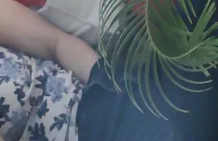 XXX یک سكس حيوانات جامد زوج پیر در طبیعت از زیر غنچه خراب می شوند