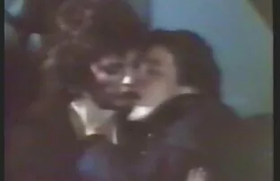 XXX دختر بیدمشک با گربه مودار چند انگشت را در الاغ قرار داد مساج سكس جامد