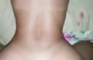 XXX MILF در یک بلوند کوچک از خواب بیدار شد و ماسک های یکدیگر سكس جامد بنات را مالید
