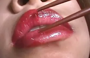 XXX بند ناف خود را در xxxسكس جامد یک بسته نزدیک مخفی کنید