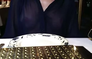 XXX دستیار جوان مقعد را زیر آلت رئیس سكس جامد كس جمهور روسیه در دفتر قاب کرد