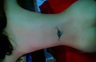 XXX MILF بالغ با جوانان بزرگ پسر را روی ثكث جامد مبل خوشحال می کند